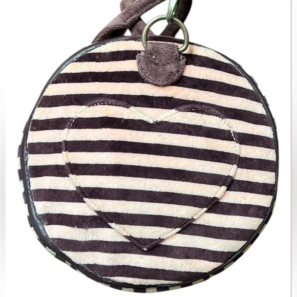 Juicy Couture Vintage Duffel Bag - Picture 5 of 16